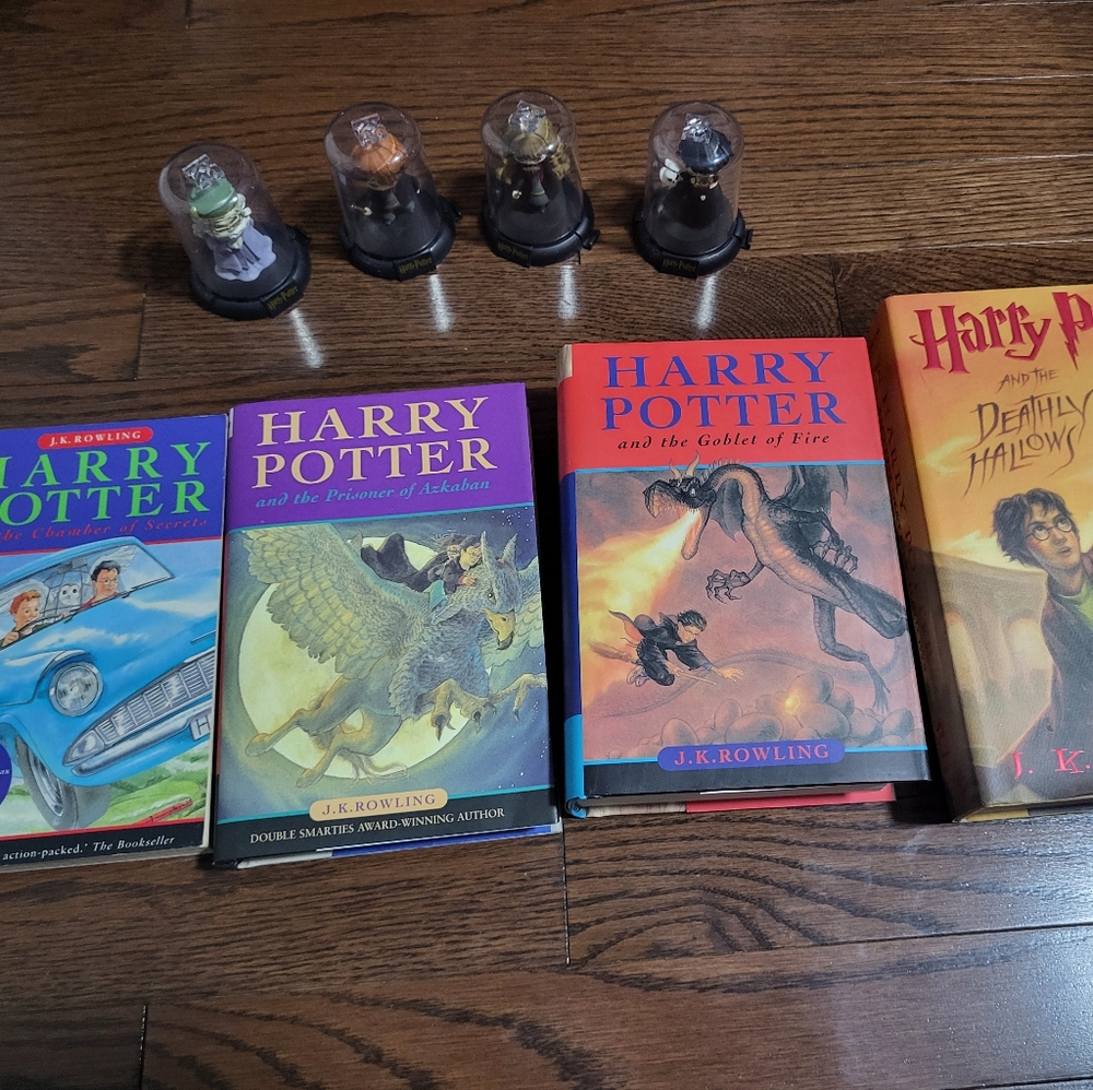 Harry potter books and figures